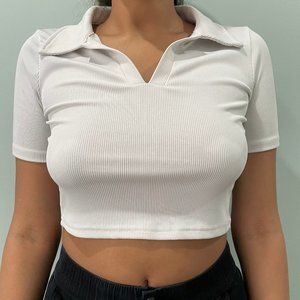 Cropped white top. Size small.